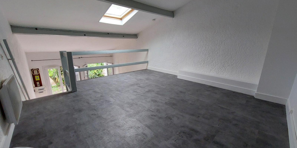 appartement à BORDEAUX (33800)