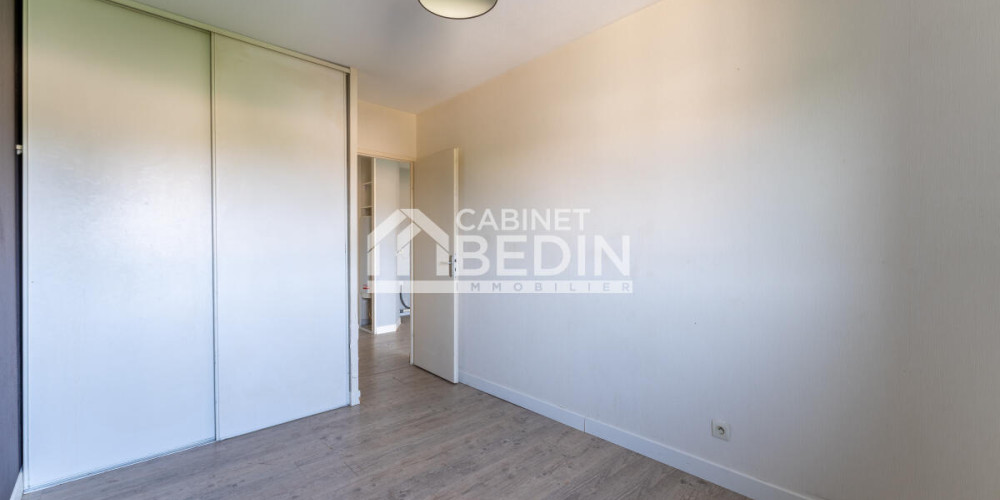 appartement à BORDEAUX (33200)