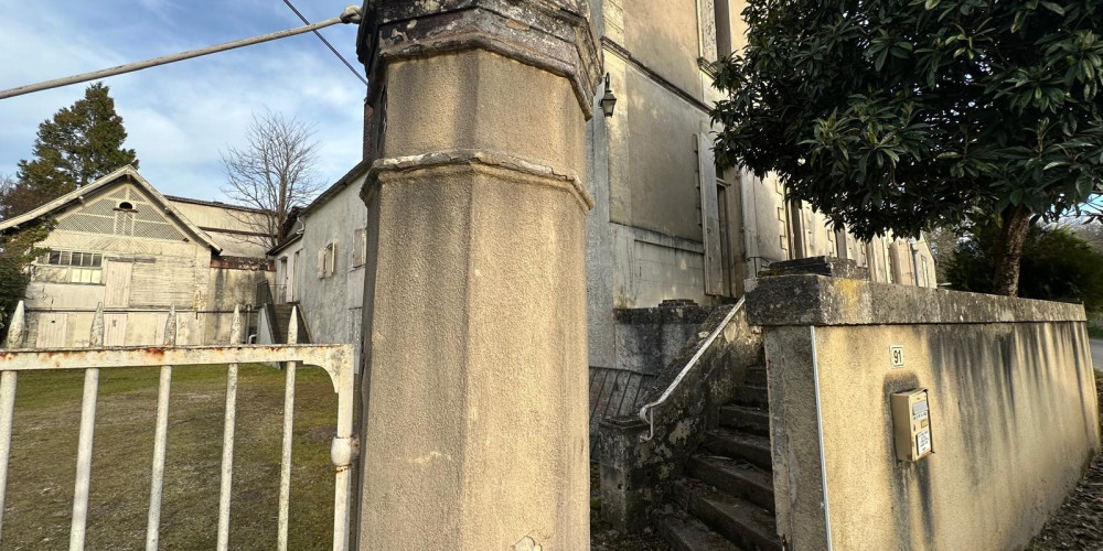 maison à VERDELAIS (33490)