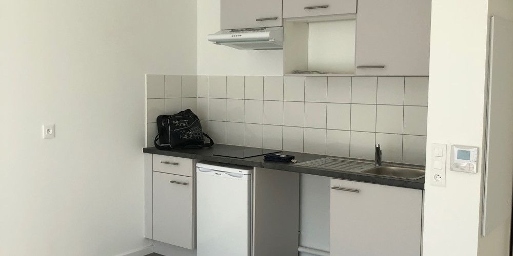 appartement à BORDEAUX (33800)