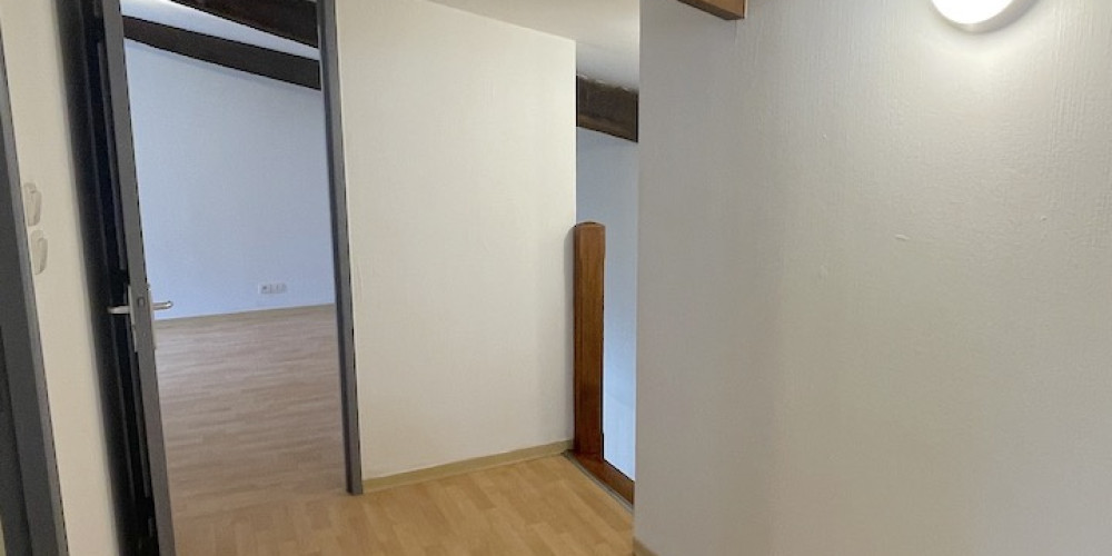 maison à PUJOLS SUR CIRON (33210)