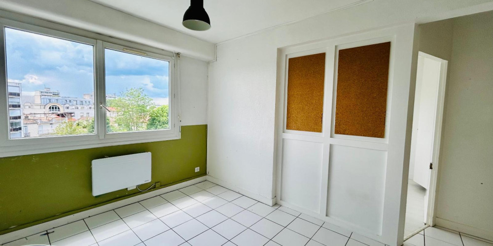 appartement à BORDEAUX (33000)
