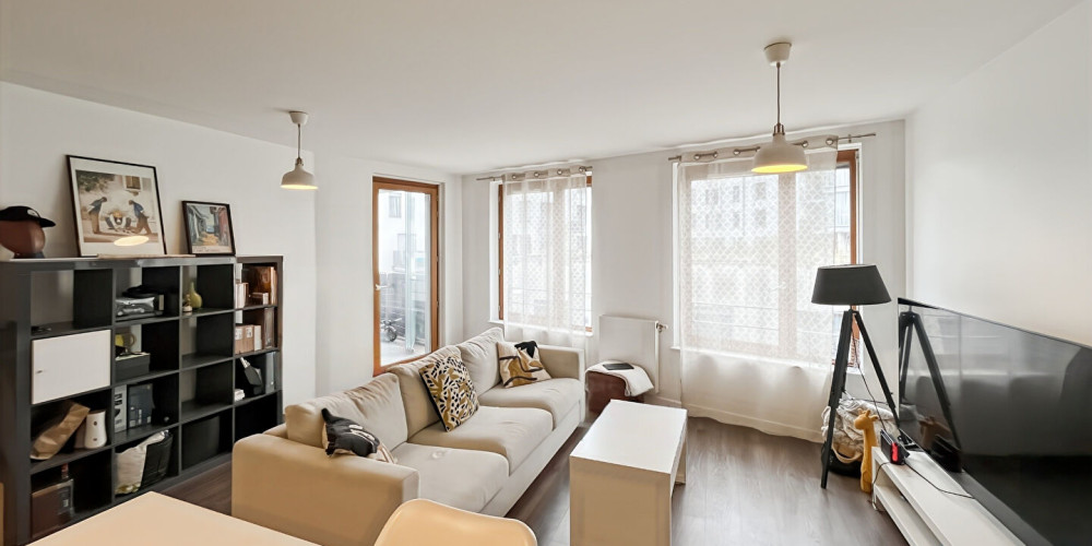 appartement à BORDEAUX (33800)