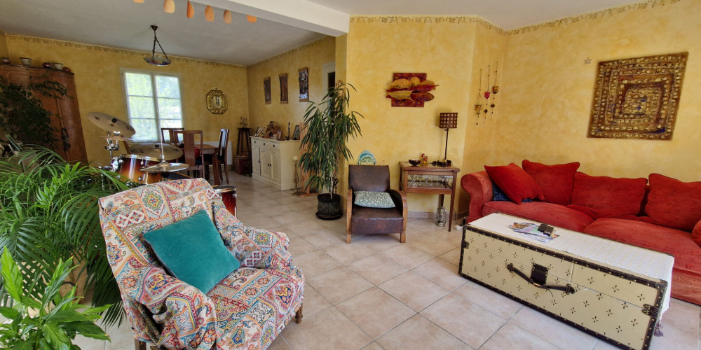 maison à FARGUES ST HILAIRE (33370)