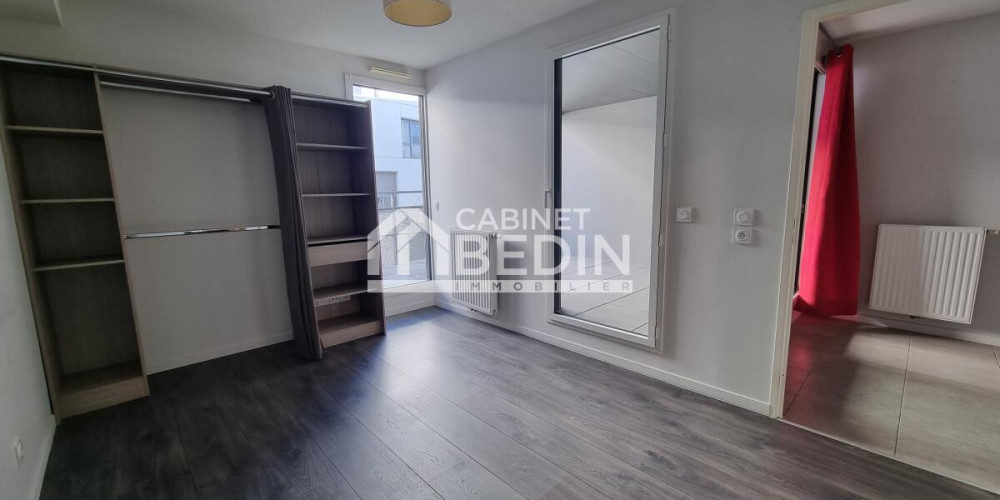 appartement à BORDEAUX (33000)