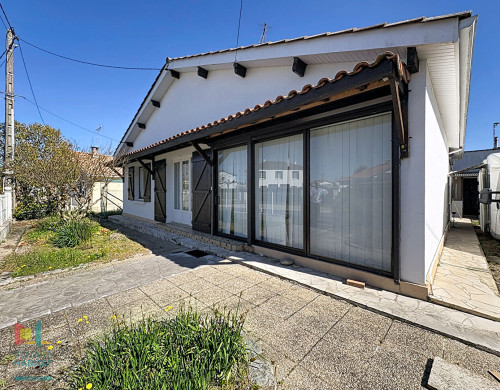 maison  LANGON