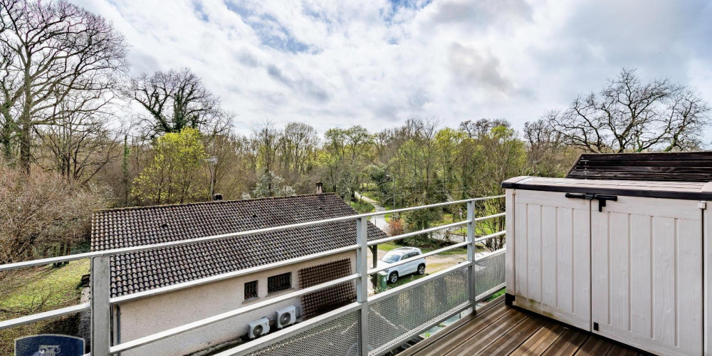 maison à AMBARES ET LAGRAVE (33440)