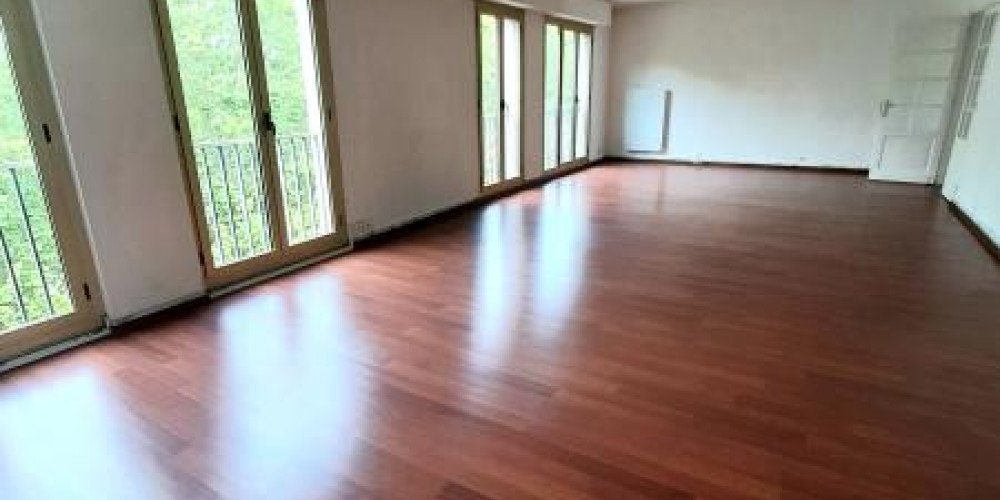 appartement à BORDEAUX (33000)