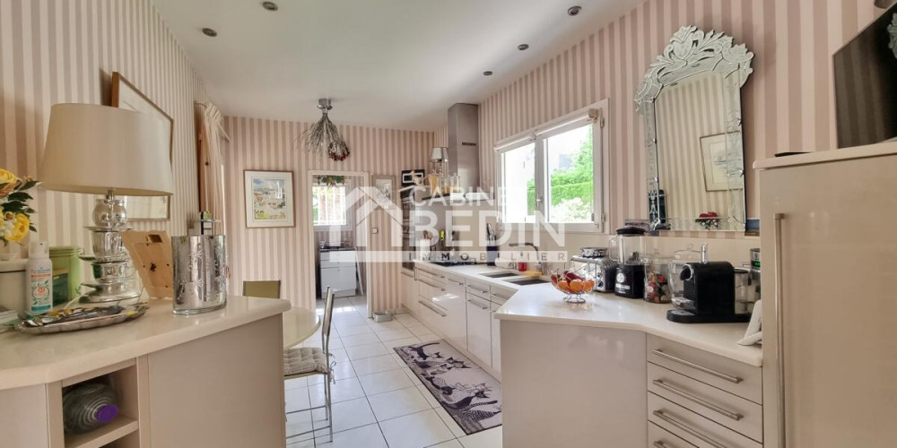 maison à PESSAC (33600)