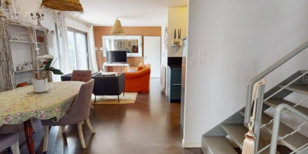 maison à BORDEAUX (33300)