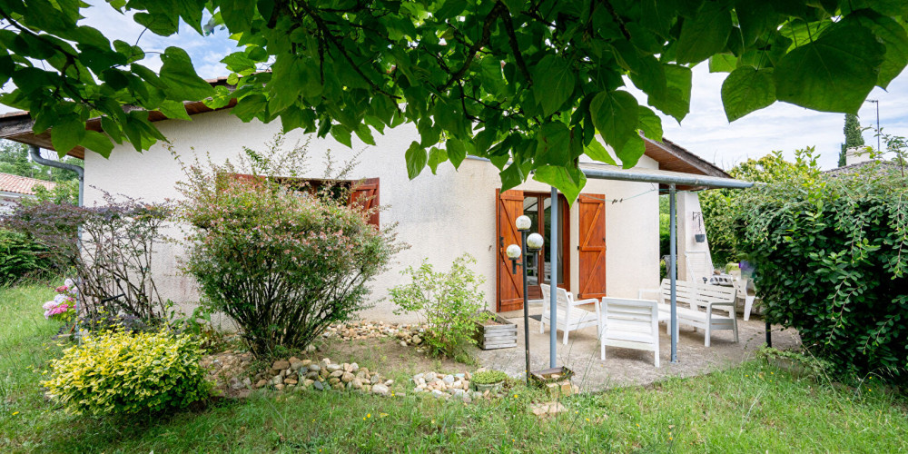 maison à PODENSAC (33720)