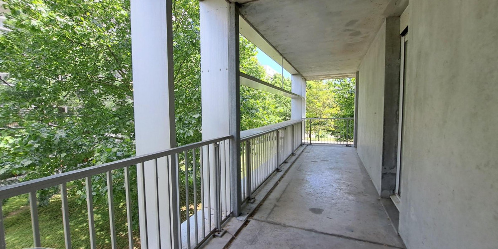 appartement à BORDEAUX (33800)