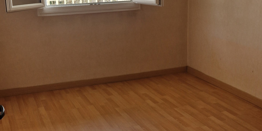 appartement à BORDEAUX (33000)