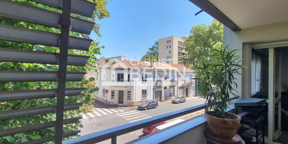 appartement à LE BOUSCAT (33110)