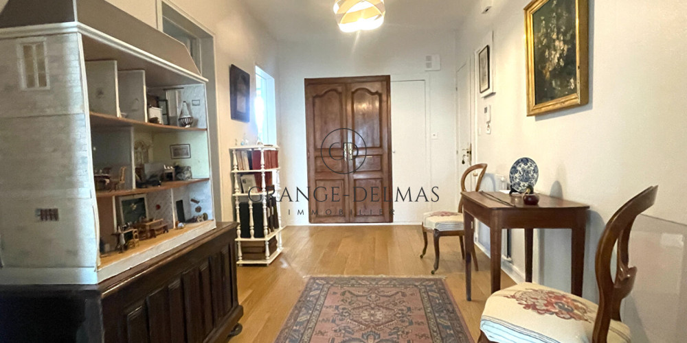 appartement à BORDEAUX (33000)