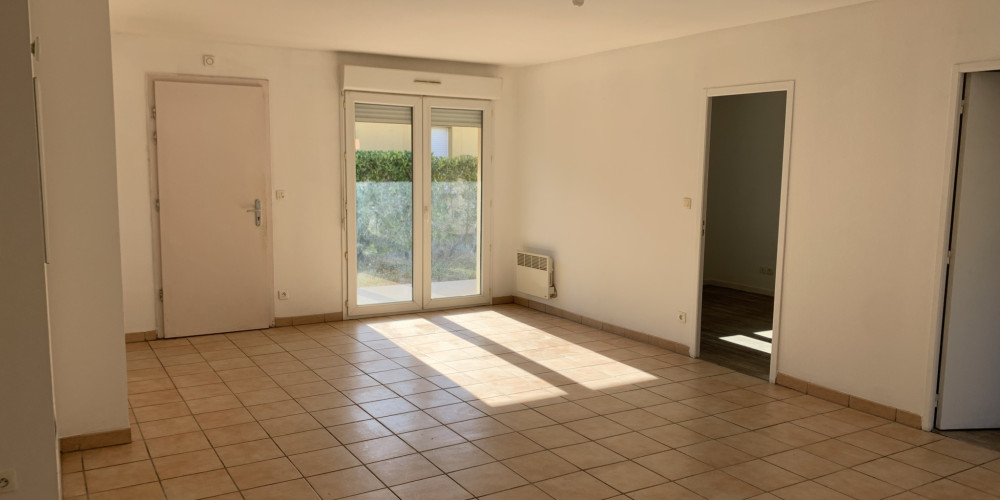 maison à ETAULIERS (33820)