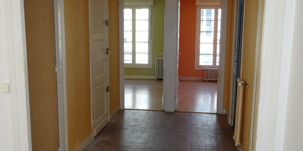 appartement à BORDEAUX (33000)