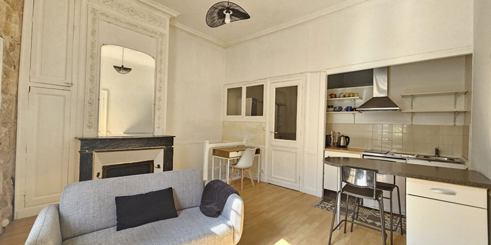 appartement à BORDEAUX (33800)