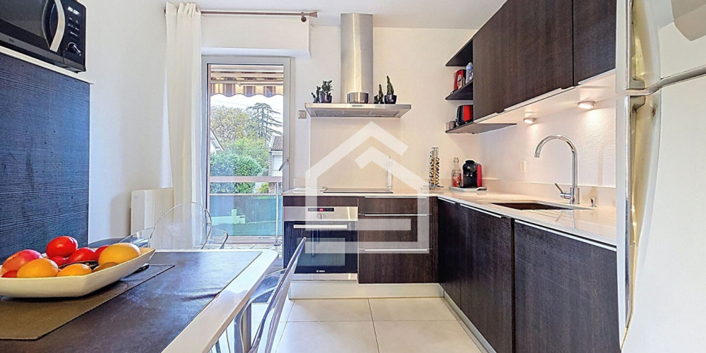 appartement à BORDEAUX (33200)