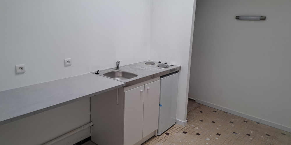 appartement à BORDEAUX (33000)