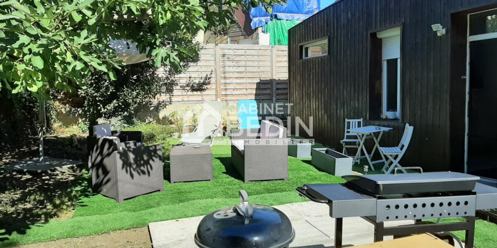 appartement à BORDEAUX (33800)