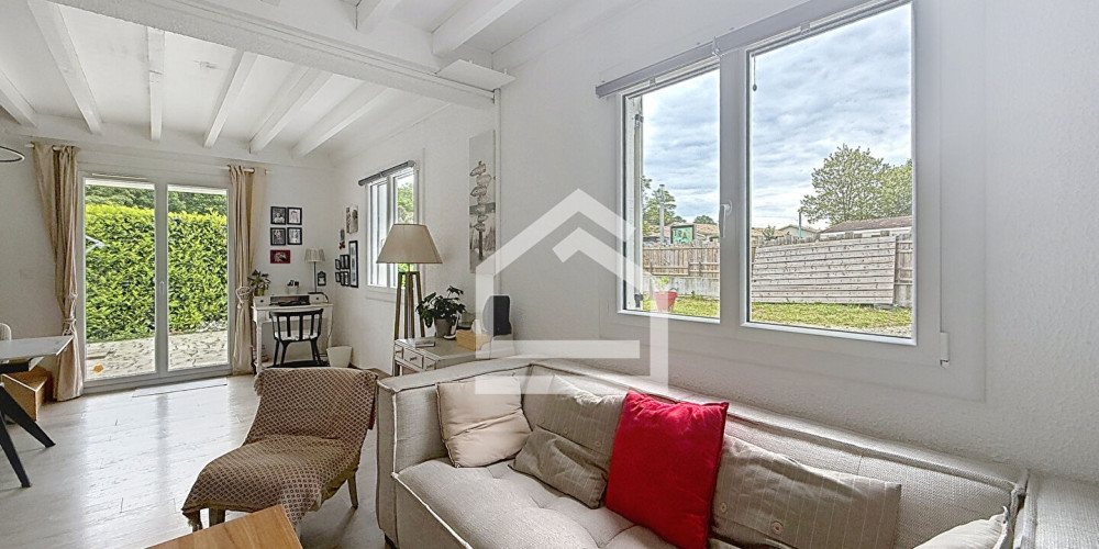 maison à ST AUBIN DE MEDOC (33160)