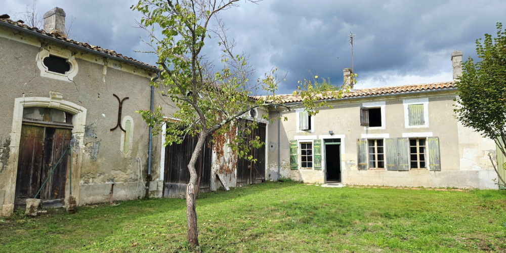 maison à BONZAC (33910)