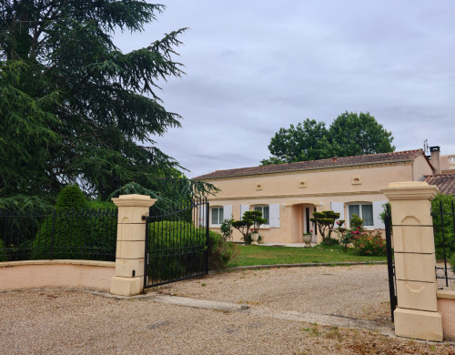 maison  COUTRAS