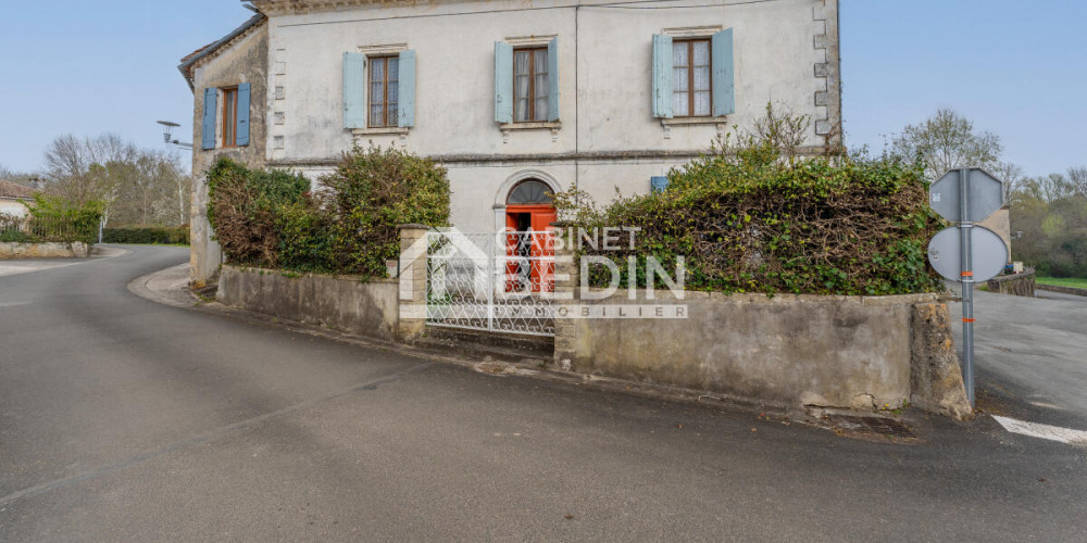 maison à PUJOLS SUR CIRON (33210)