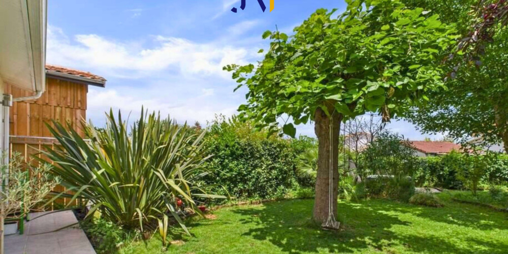 maison à PESSAC (33600)