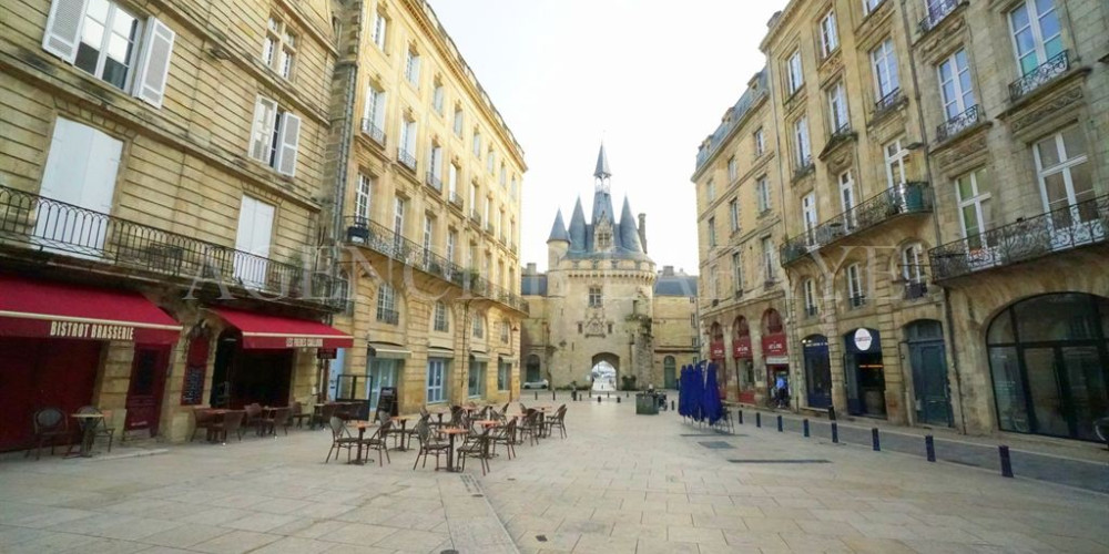appartement à BORDEAUX (33000)
