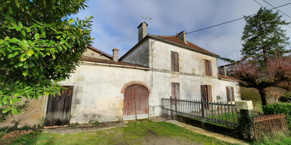 maison à LAMOTHE LANDERRON (33190)