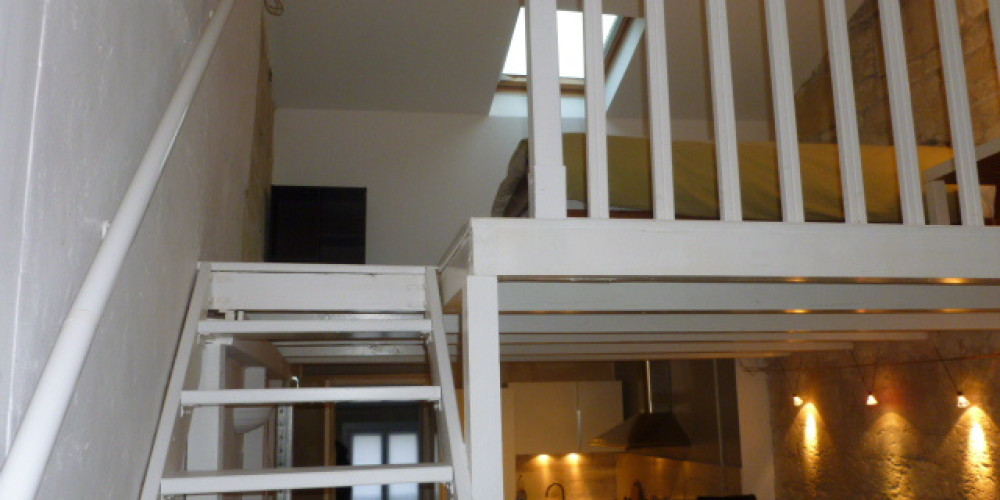 appartement à BORDEAUX (33300)