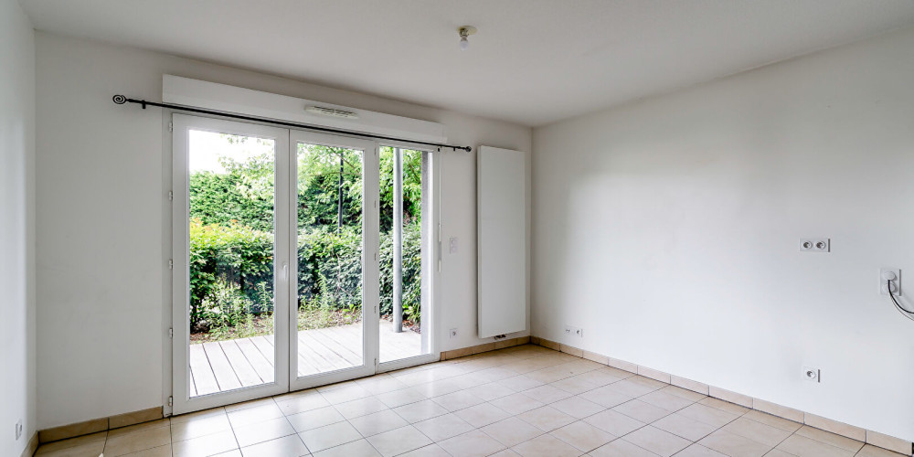 appartement à ST JEAN D ILLAC (33127)