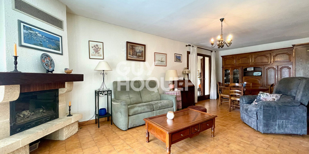 maison à VILLENAVE D ORNON (33140)