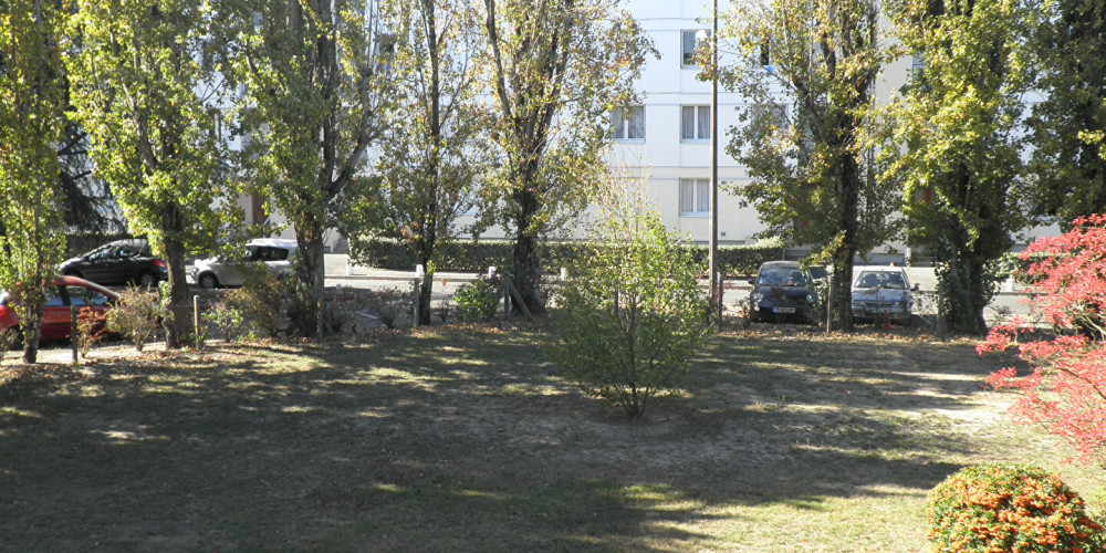 appartement à BORDEAUX (33200)