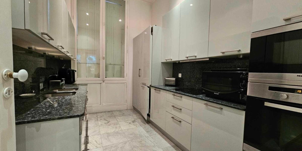 appartement à BORDEAUX (33000)