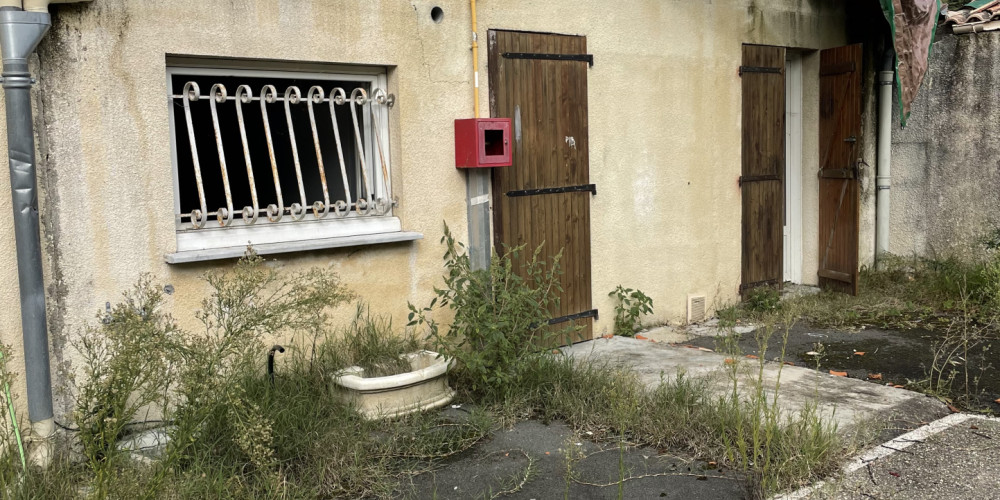 maison à LE TAILLAN MEDOC (33320)