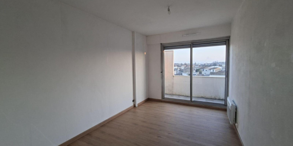 appartement à BORDEAUX (33000)