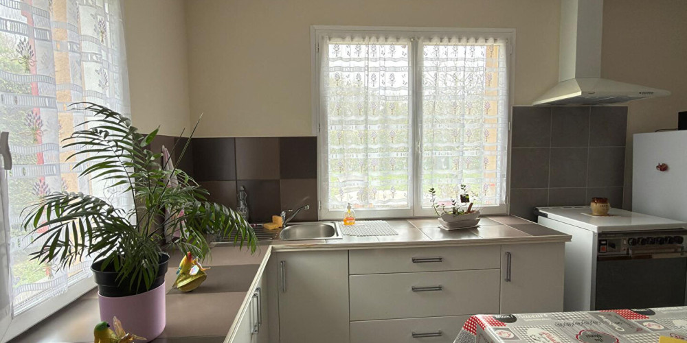 maison à AMBARES ET LAGRAVE (33440)