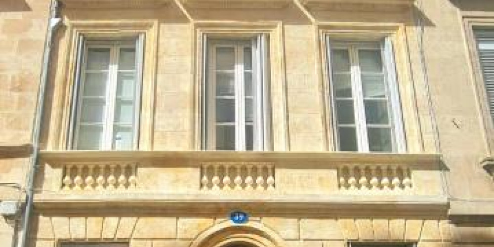 appartement à BORDEAUX (33000)
