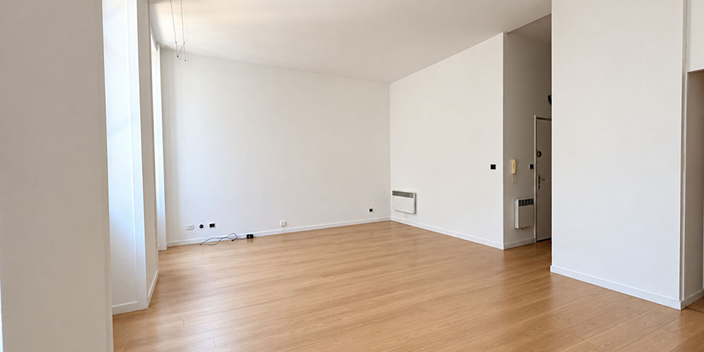 appartement à BORDEAUX (33000)