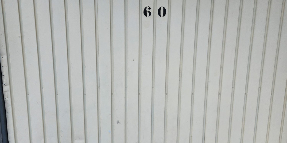 parking à PESSAC (33600)