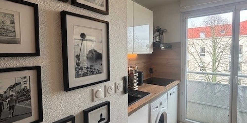 appartement à BRUGES (33520)