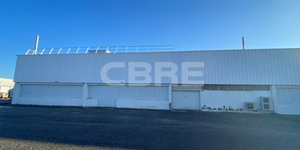 local industriel à PESSAC (33600)