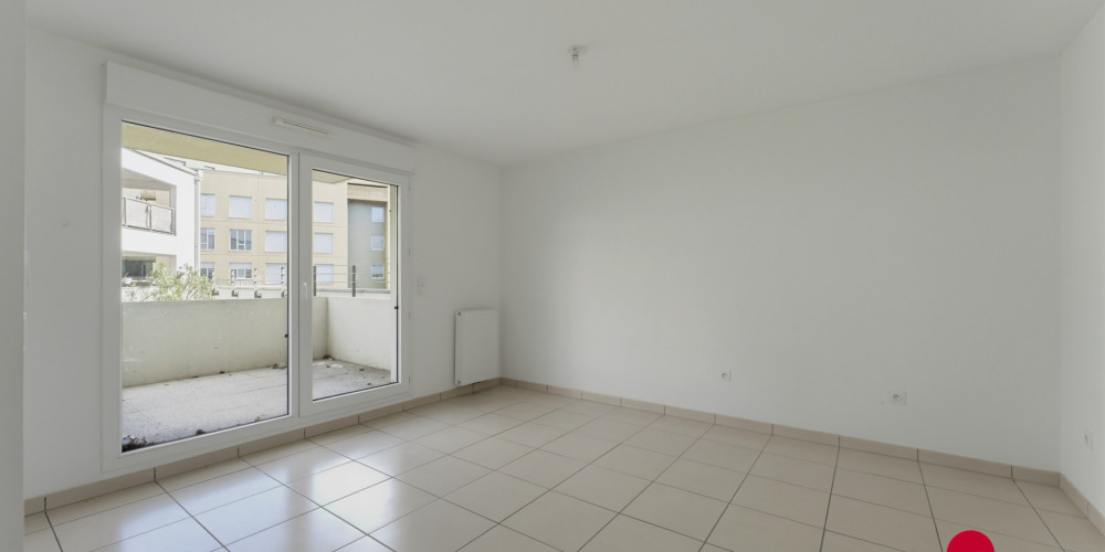 appartement à BORDEAUX (33300)