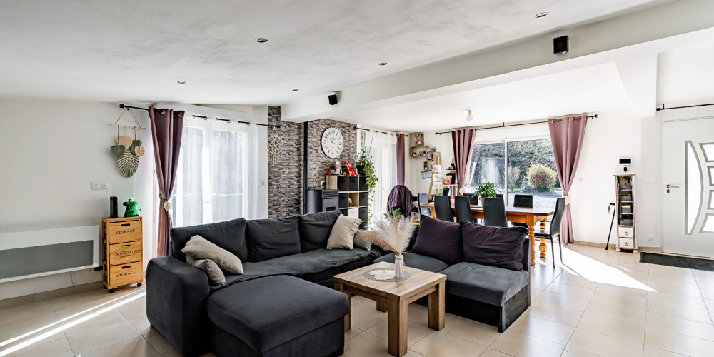 maison à ST CIERS SUR GIRONDE (33820)