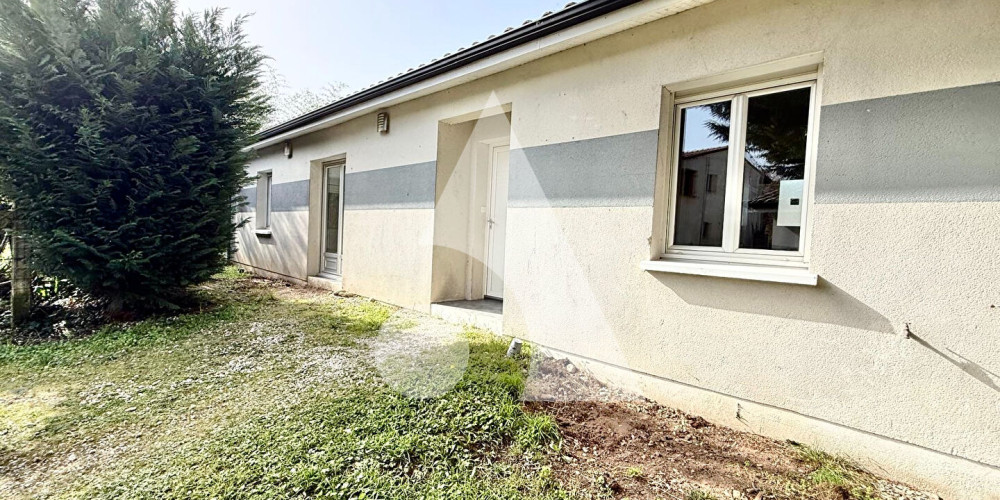 maison à IZON (33450)