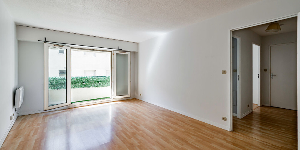 appartement à BORDEAUX (33000)