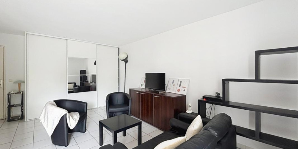 appartement à BORDEAUX (33300)
